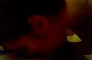 XXX صاحب یک خانه کشاورزی یک زن خانه دار بالغ را در جوراب های گروه سکسی موبوگرام سیاه مجازات می کند