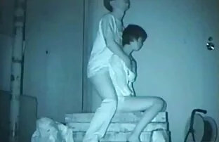 XXX میلف در حال لعنتی یک کانال موبوگرام سکس پسر جوان است