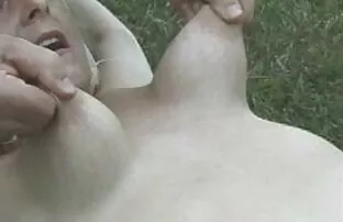 XXX شلخته جلوی دوست پسر خودارضایی می کند کانال کلیپ سکس در تلگرام